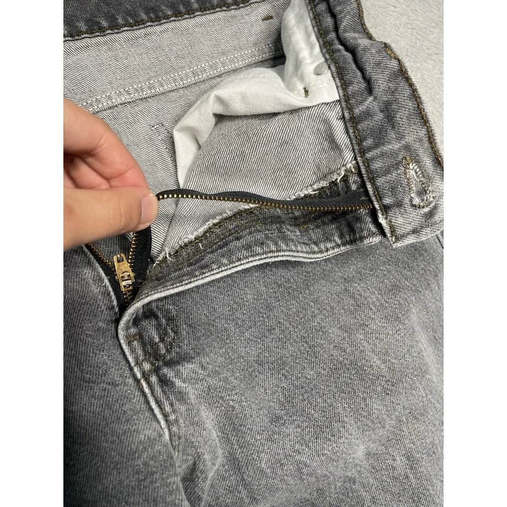 Vintage Levis 505 Jeans Mens 38x32 Black Denim Regular Fit Straight Leg USA Made